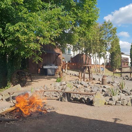 Besondere Ferienwohnung Spirit Auf Idyllischem Reiterhof Nahe Burg Eltz Münstermaifeld 外观 照片