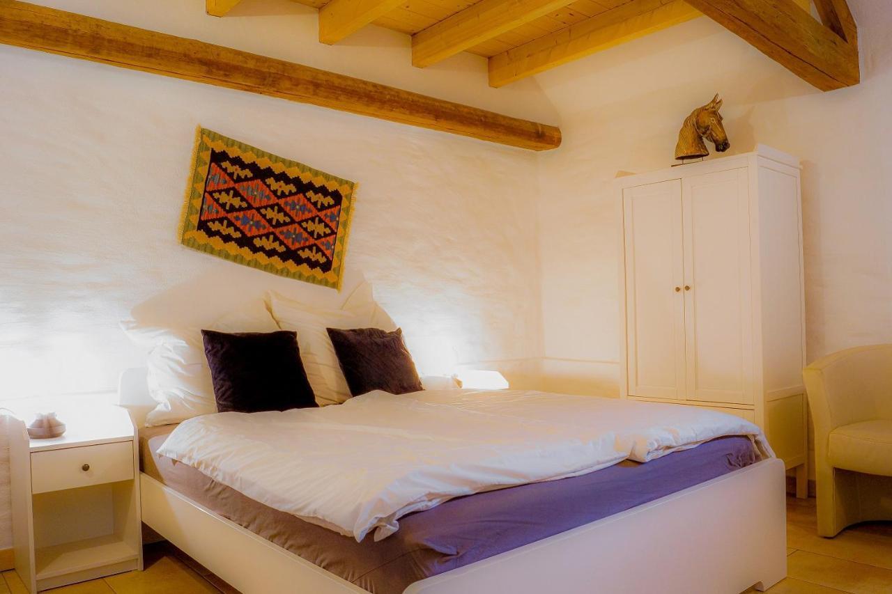Besondere Ferienwohnung Spirit Auf Idyllischem Reiterhof Nahe Burg Eltz Münstermaifeld 外观 照片