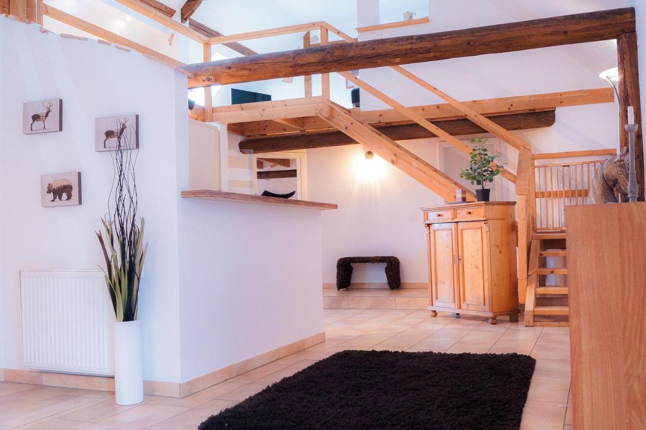 Besondere Ferienwohnung Spirit Auf Idyllischem Reiterhof Nahe Burg Eltz Münstermaifeld 外观 照片